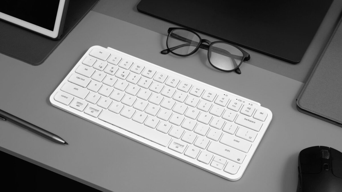 Keychron B1 Pro (B1P-K8) Ultraslim Mini Wireless Keyboard ZMK Online customize-Ivory White 75% US - Image 2